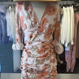 Gorgeous floral ruffled dress- Available in S M L